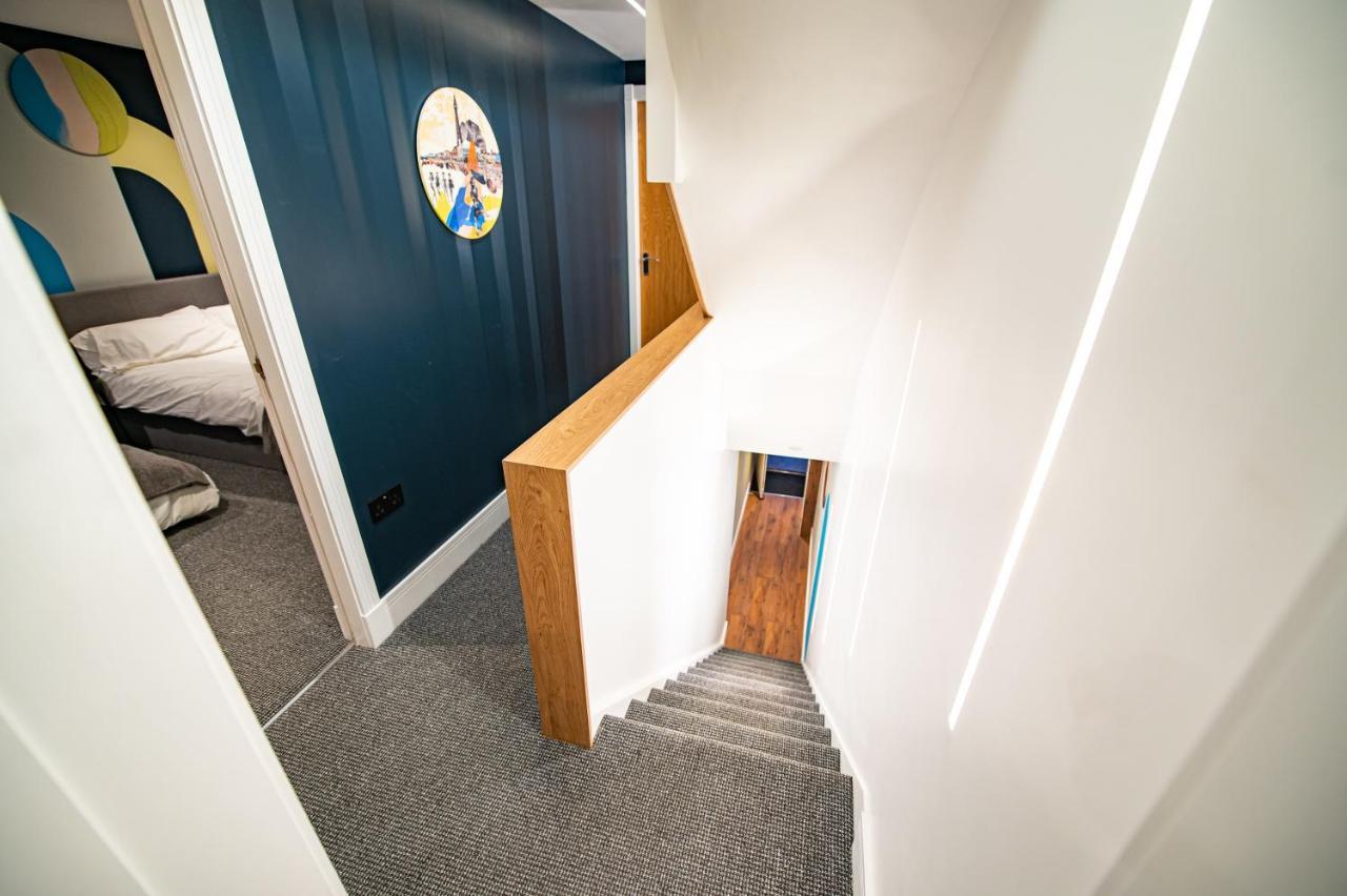 The Nest - Luxury 16 Person Apt W Jacuzzi & Parking 블랙풀 외부 사진