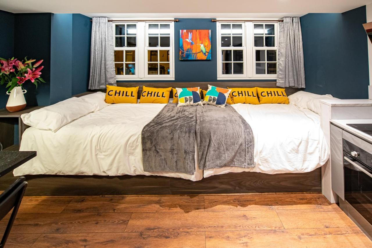 The Nest - Luxury 16 Person Apt W Jacuzzi & Parking 블랙풀 외부 사진